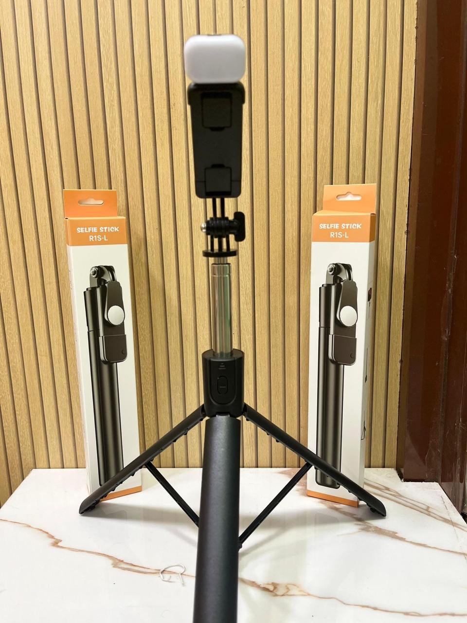 SELFIE STICKS R1S-L